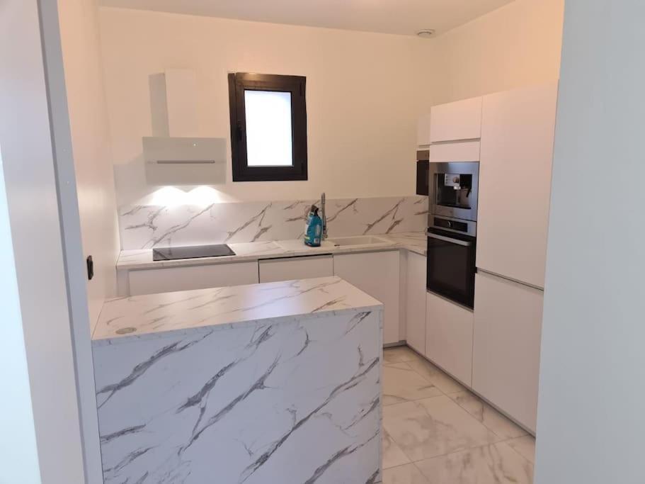 Magnifique Appart Avec Jaccuzi Apartamento Criel-sur-Mer Exterior foto