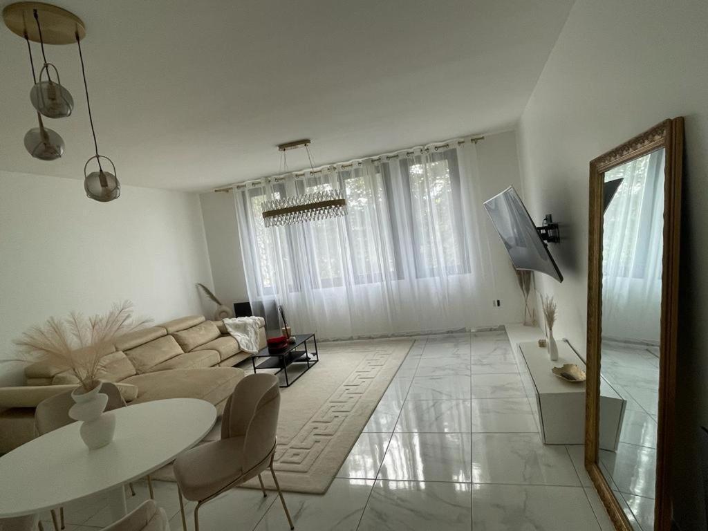 Magnifique Appart Avec Jaccuzi Apartamento Criel-sur-Mer Exterior foto