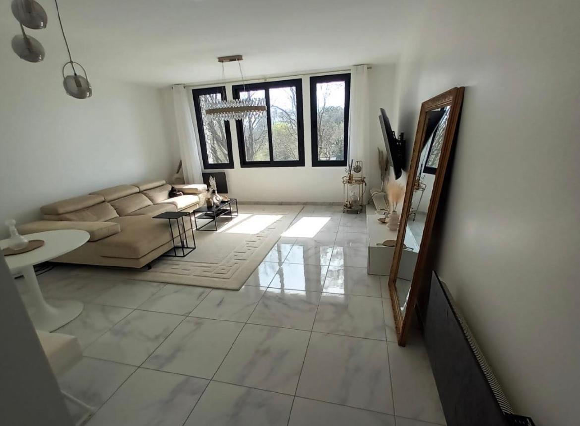 Magnifique Appart Avec Jaccuzi Apartamento Criel-sur-Mer Exterior foto